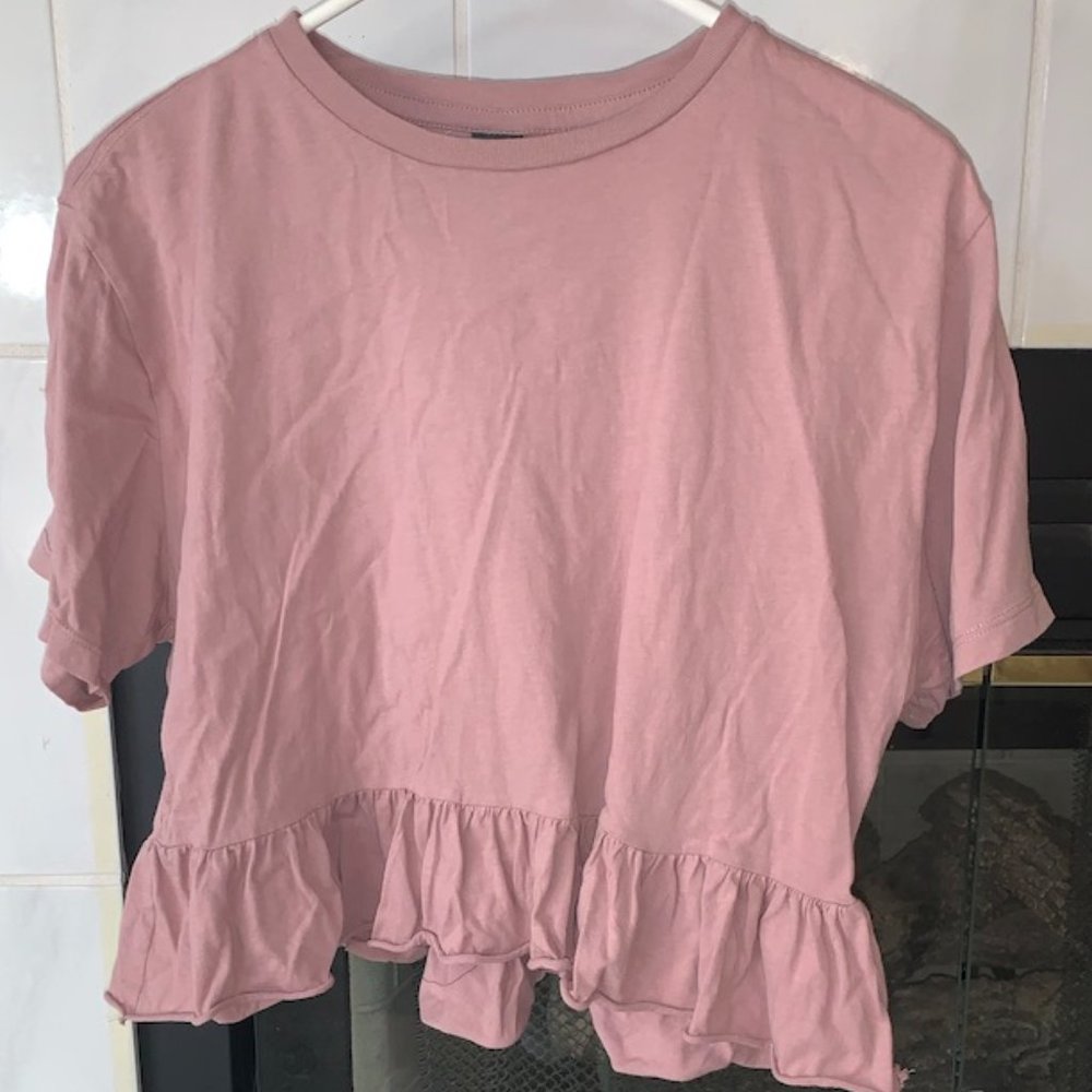 Pink short sleeve top